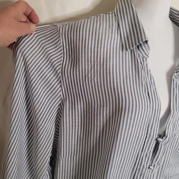 Velvet Heart Blue Striped Button Down Shirt - 3XL - Picture 4 of 16